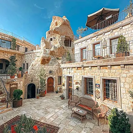 Zara Cave Hotel10 Adults Only