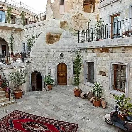 Zara Cave Hotel10 Adults Only فندق غوريمِيه