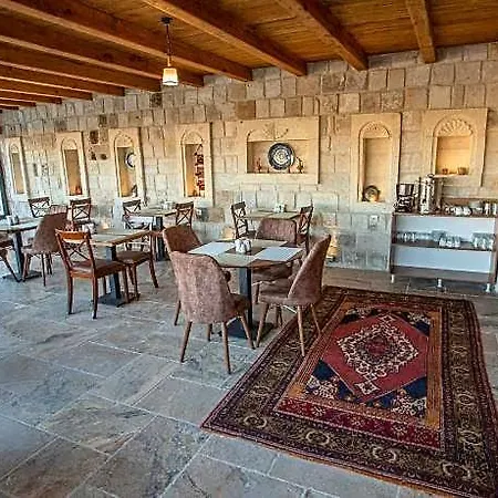 Zara Cave Hotel10 Adults Only غوريمِيه